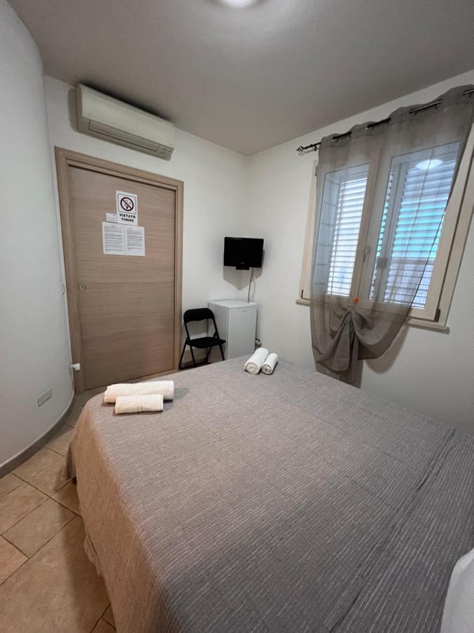 Rena Bianca House Hotel Porto Torres Exterior foto